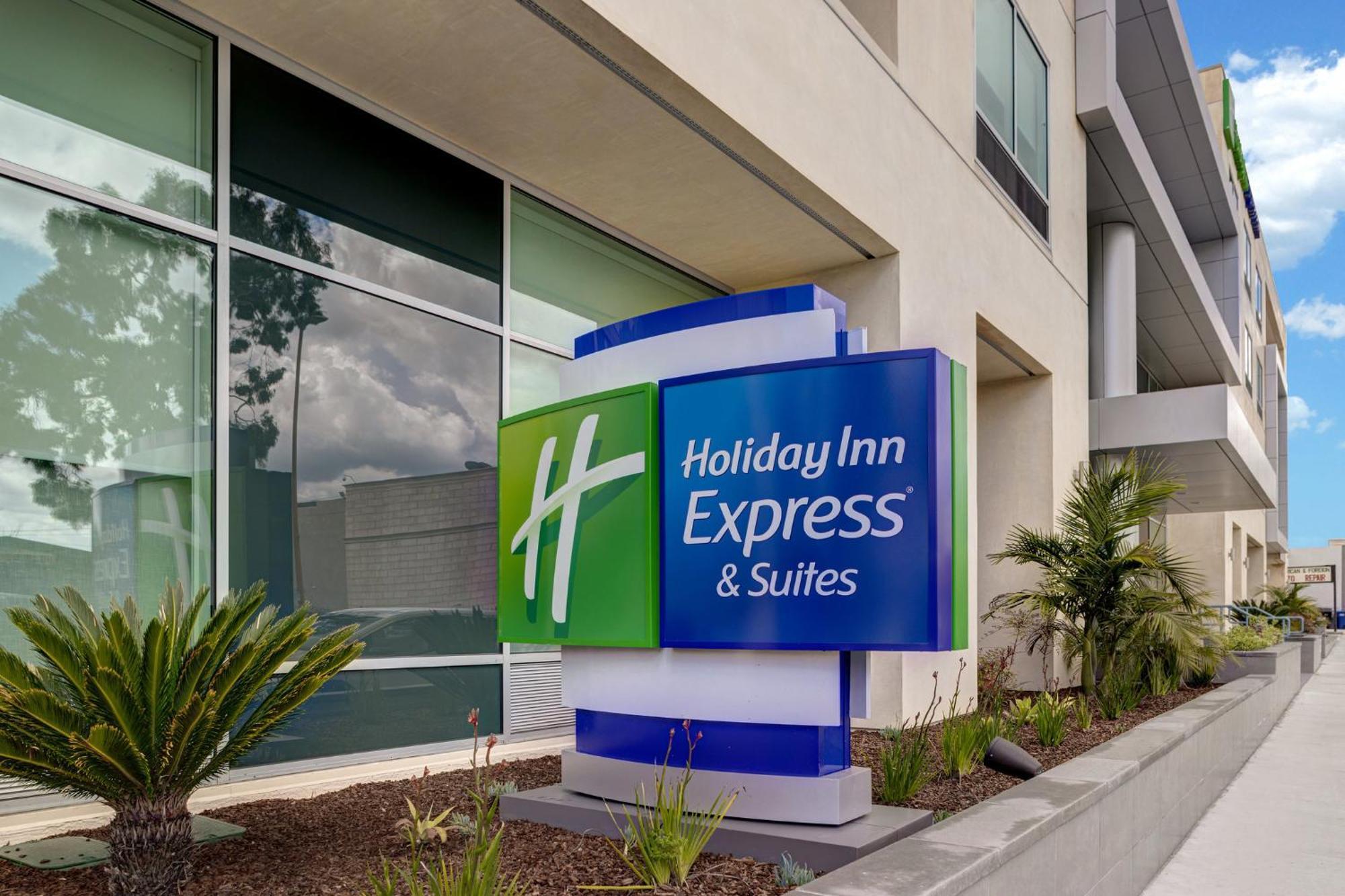 Holiday Inn Express & Suites - Glendale Downtown Eksteriør billede