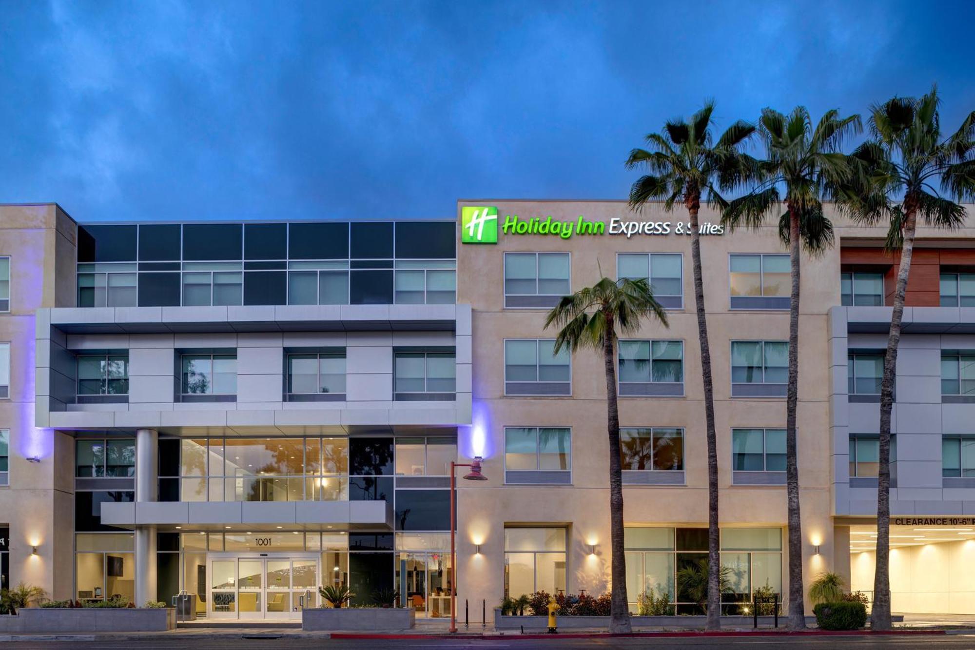 Holiday Inn Express & Suites - Glendale Downtown Eksteriør billede